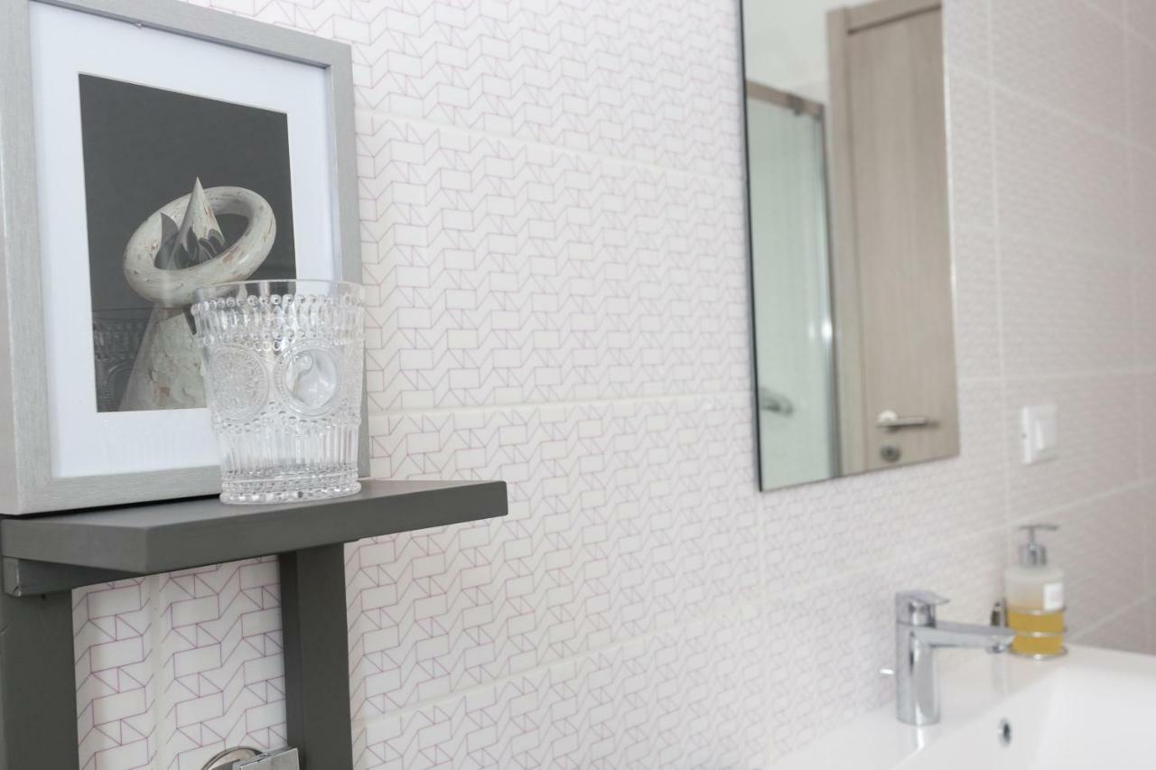 Minerva Residence Lavena Ponte Tresa Ngoại thất bức ảnh